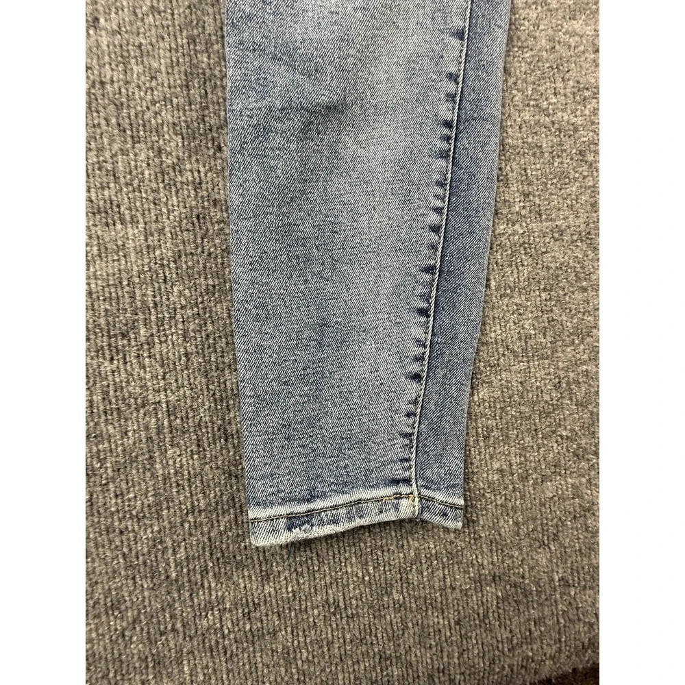 Fashion Nova Jeans Juniors 11/30‎ Medium Wash High Rise Skinny Distressed Denim